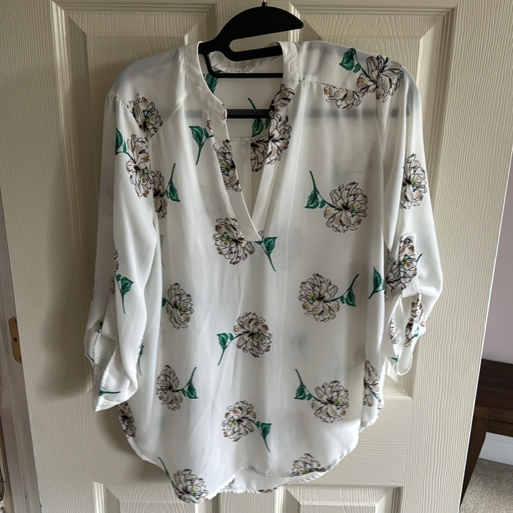 Warren Split Neck Blouse - Picture 2 of 3